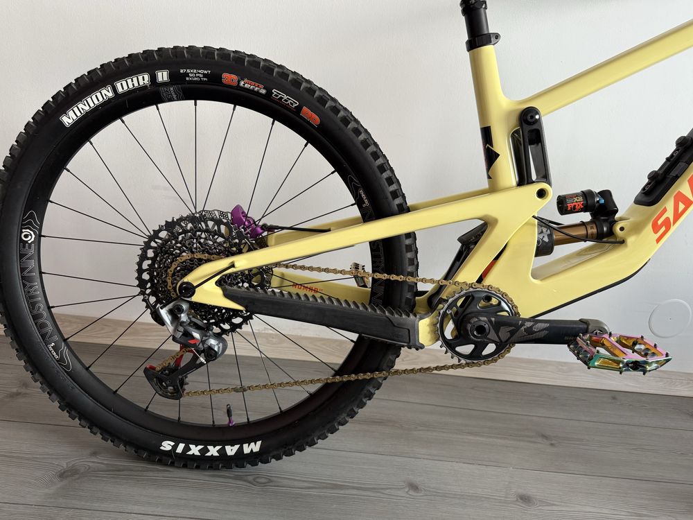 Santa Cruz Nomad CC 2024 Industry nine Hydra