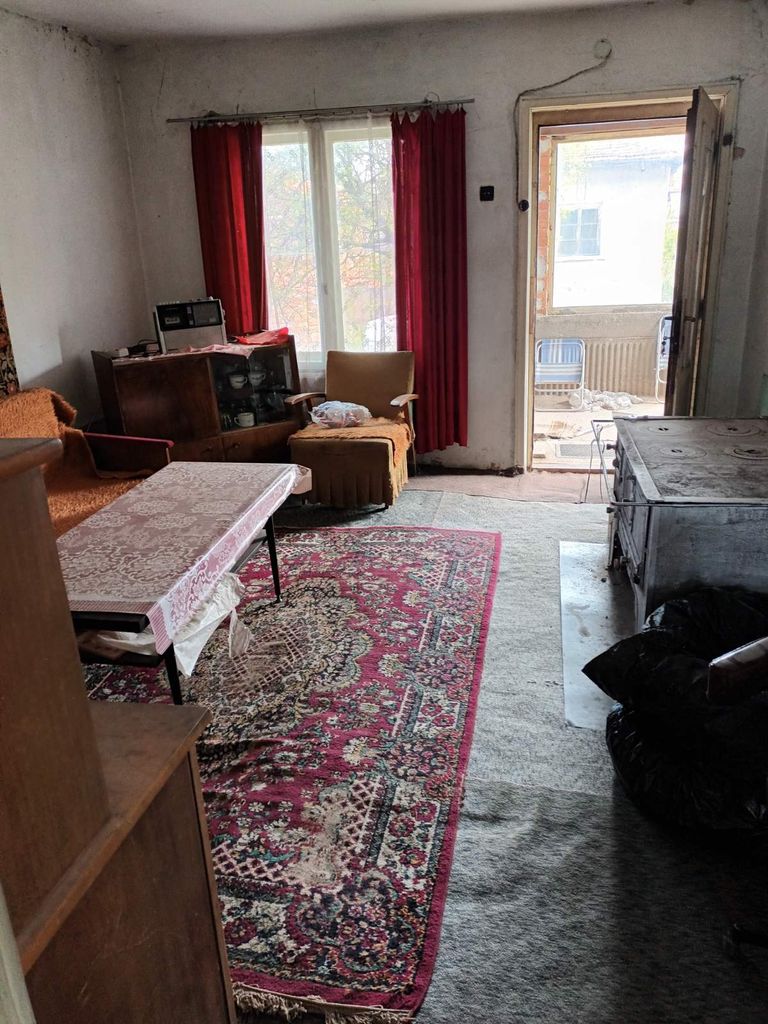 Продава се Къща в с. Вакарел, Област София-област - 146 кв.м за 583 €/кв.м - Снимка #7