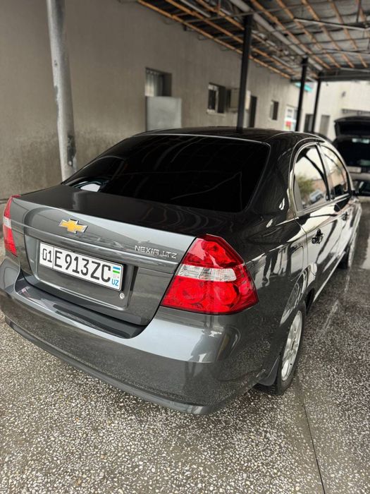 Nexia 3 avtomat 2022 yil kraska toza idyal holata