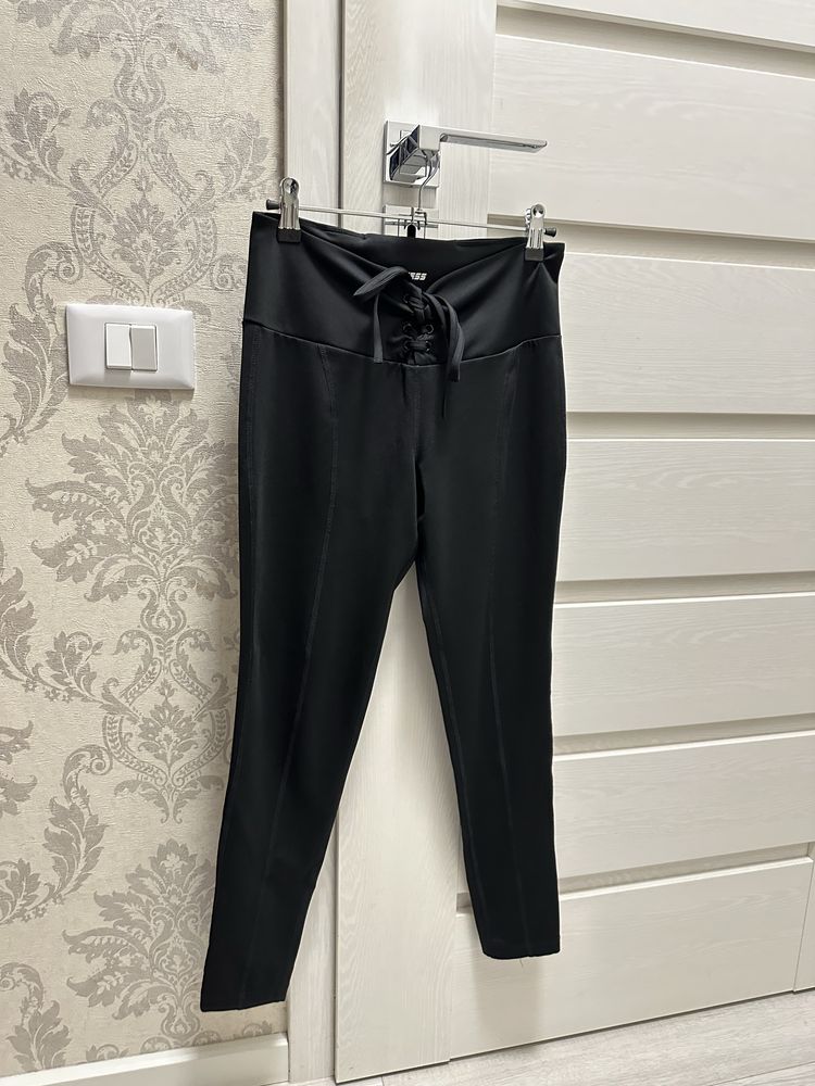 Colanti Guess M