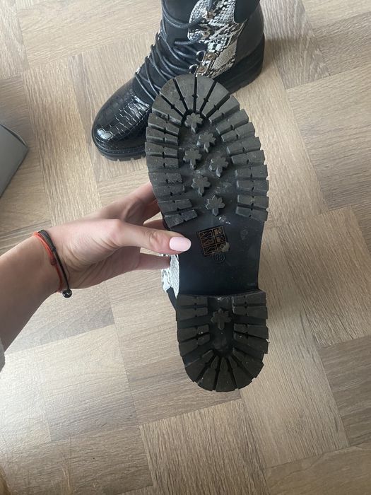 Зимни боти