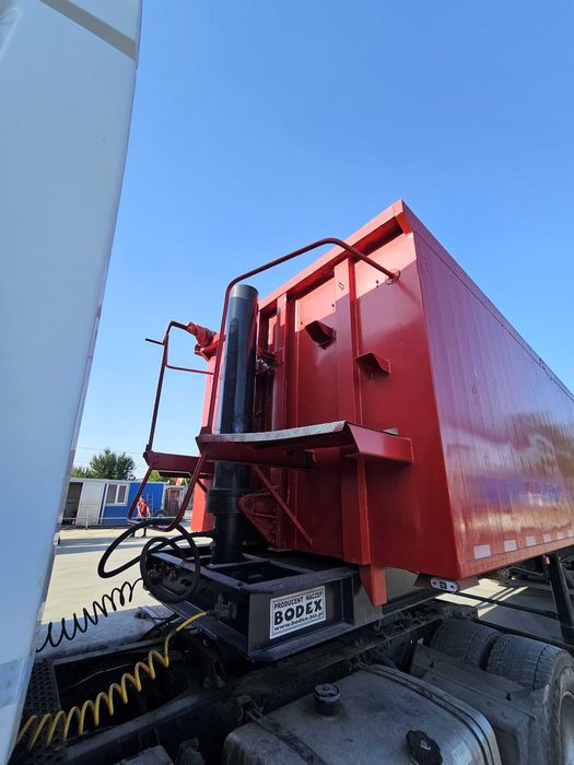 Bena cereale 61 mc 2011