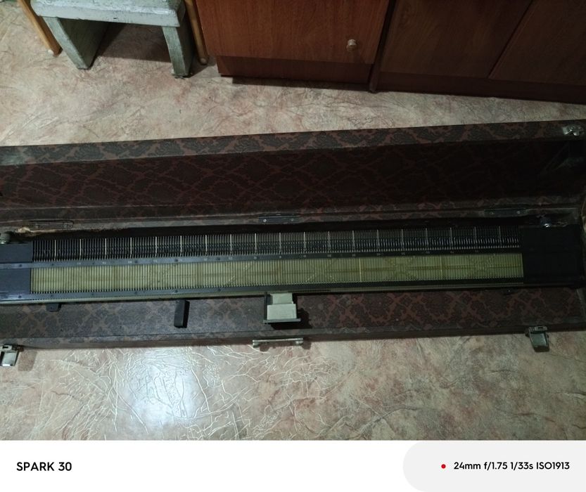 Вязальная машинка Нива