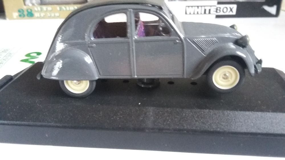 macheta Citroen ID 19 , Citroen 2 CV scara 1/43