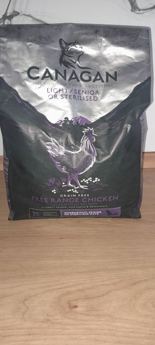 Hrană pisici sterile