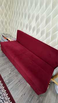 Продам диван тахта в отличном состоянии 25000 т