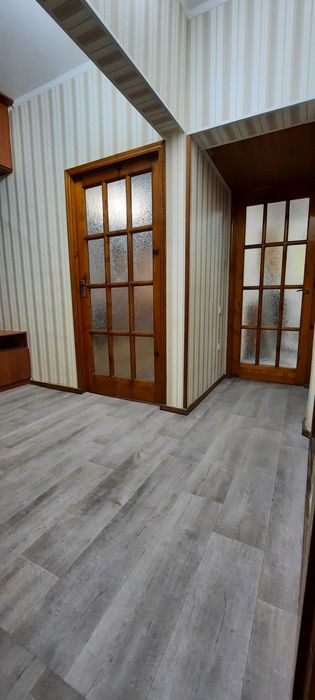 Продам квартиру саид барака 2 ком 3 этаж 64 кв.м