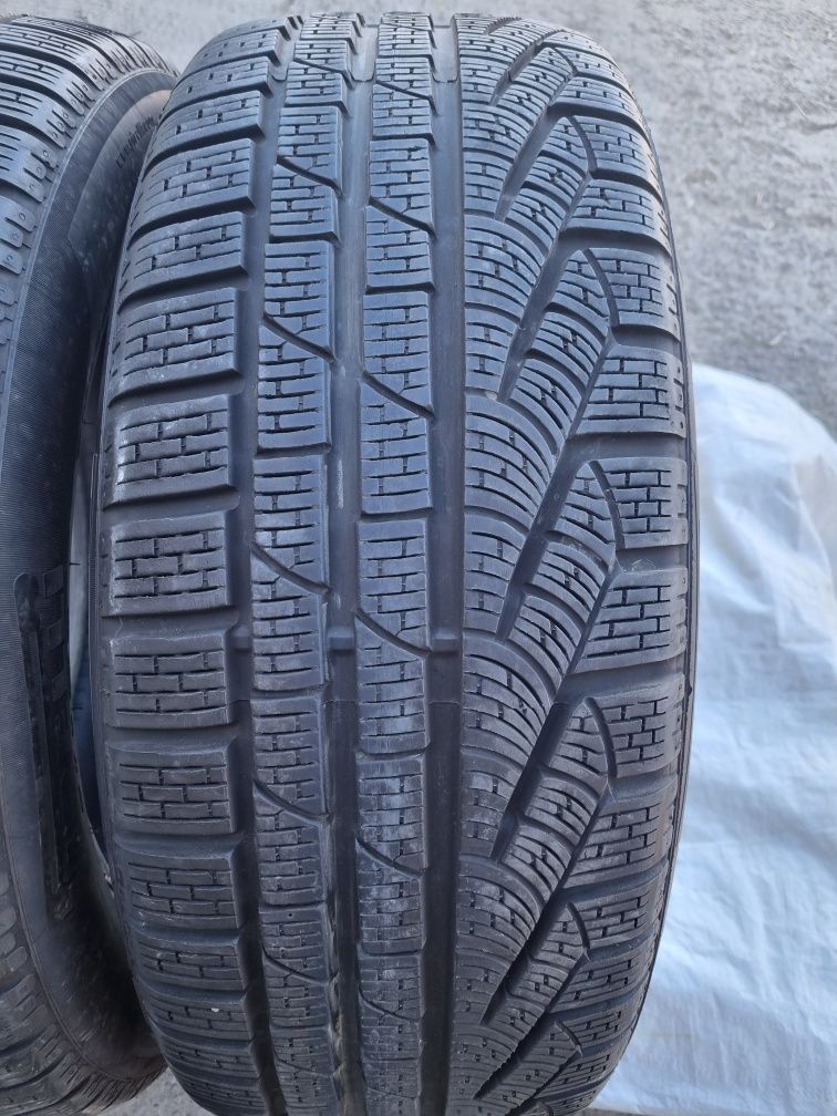 Anvelope 235 55 18 Pirelli Sottozero Winter 210 Serie II Dot 2020