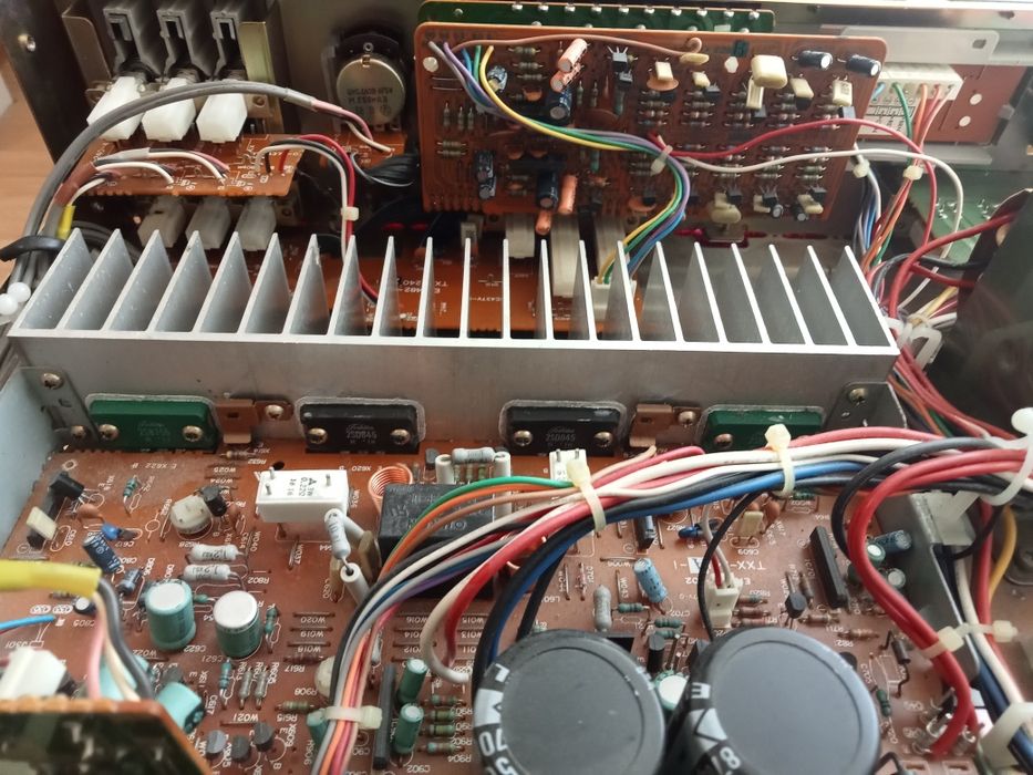 Amplificator vintage JVC