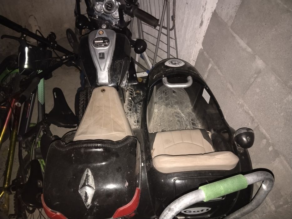 Продам децкие мотоцыкл но надо зделать газуьлку.