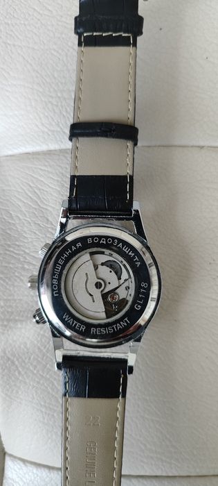 Часовници: Seiko, Breitling, Casio, Atlantic, Slava