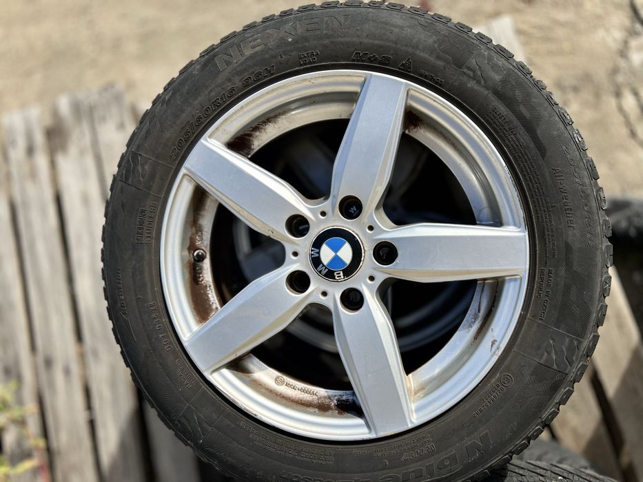 Jante  bmw 5x120 R16 et 30 205 60 R16 iarna dot 2023