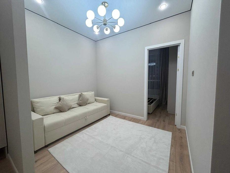 2-комнатная квартира в новом доме на Левом берегу, с ремонтом!