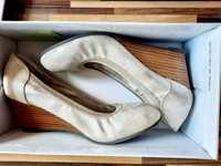 Дамски ежедневни обувки - златна пудра