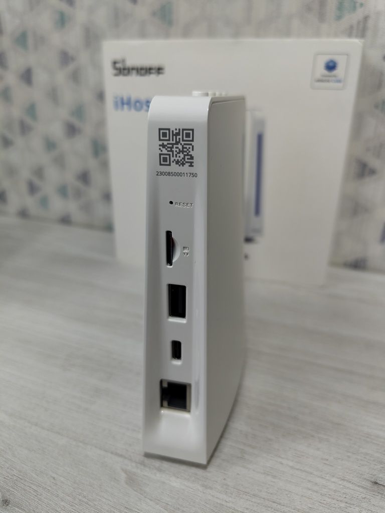 iHost Sonoff Zigbee Hub