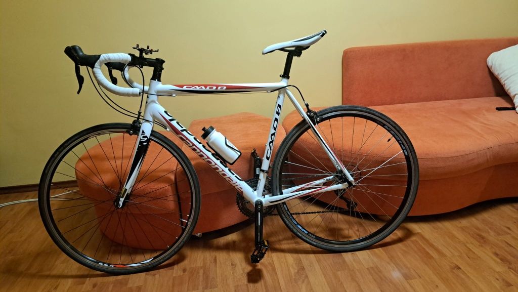 Cursiera Cannondale CAAD8