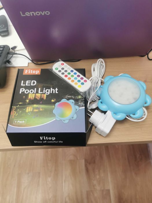 Lampa piscina RGB