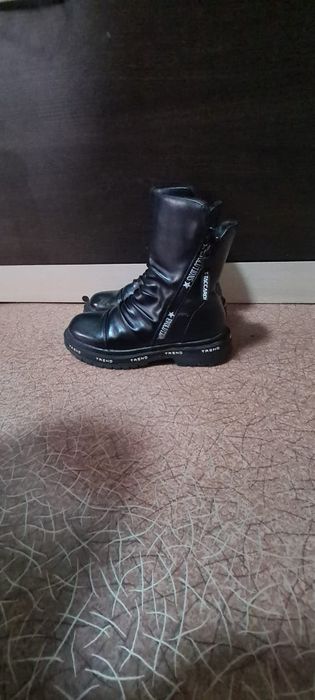 Продам осенние п/сапожки ,36 размер