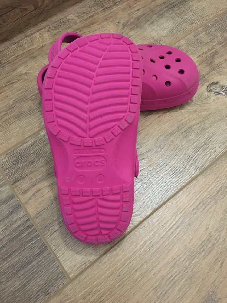 Детски пантофи crocs