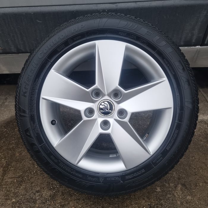Jante/Roți "16 Originale Skoda 5x112