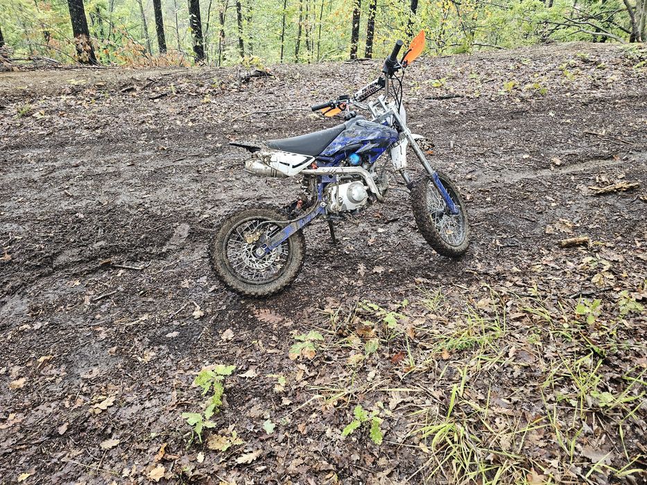 Cross 125cc dirt bike
