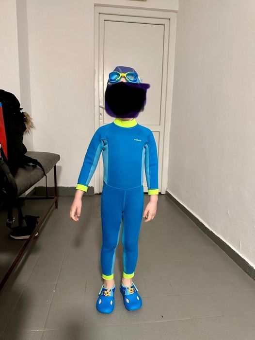 Costum de inot din neopren 3-4 ani