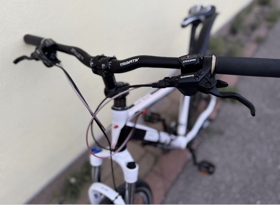 Bicicleta MTB Calibre TwoTwo White 26”/Frane Hidraulice/Rock Shox/WTB