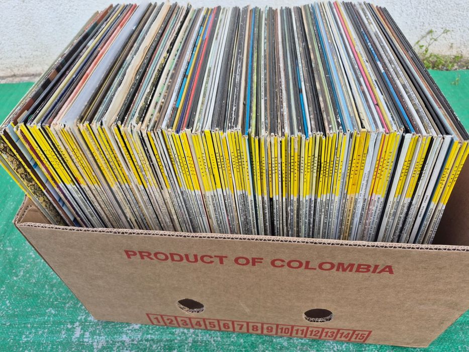 Vând Lot 100lp Discuri Vinil cu muzică clasică mixta