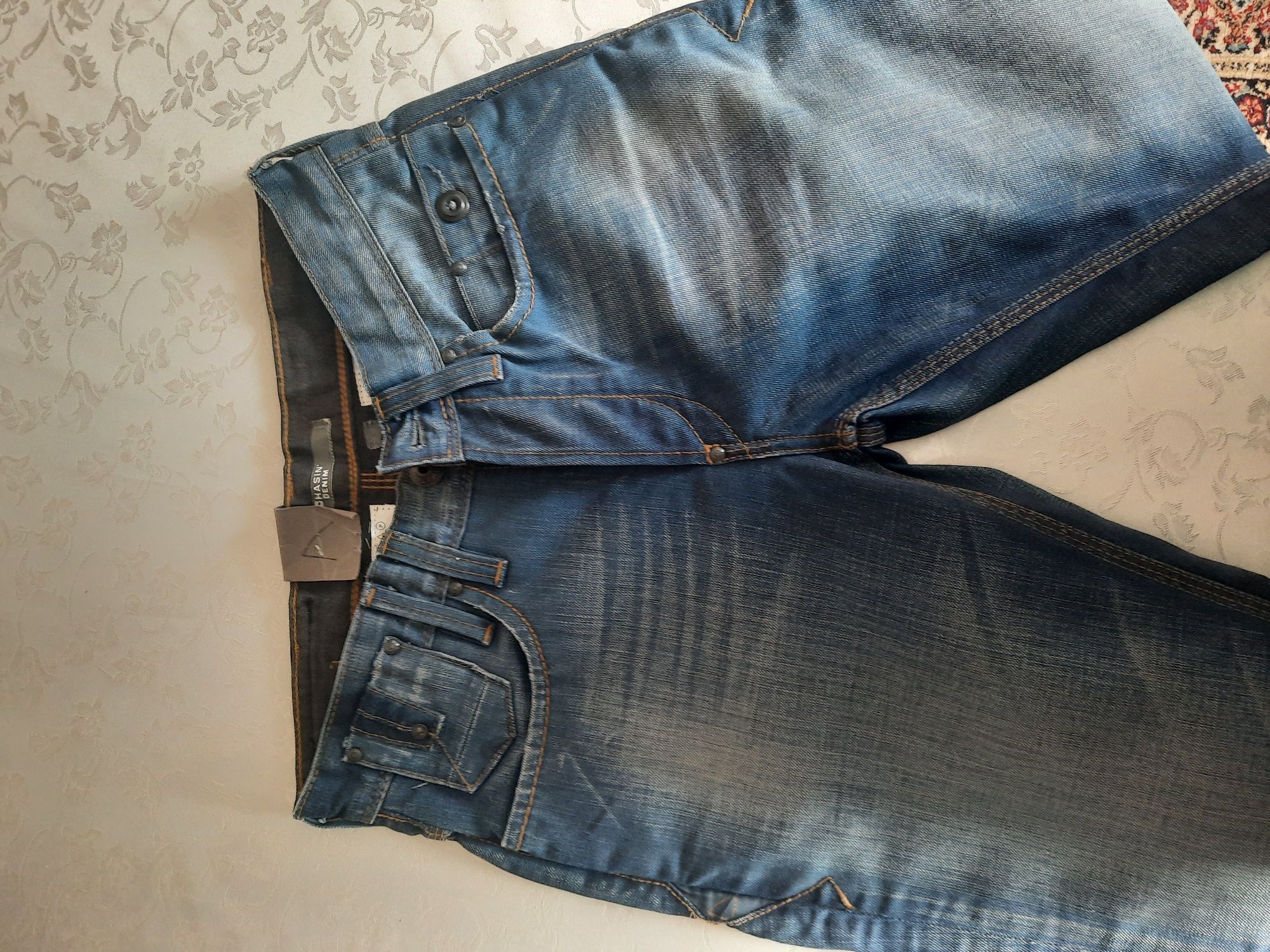 Плотные, качественные джинсы фирменые Chasin denim, Покупали в Европе