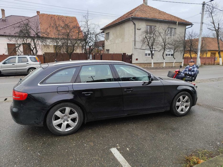 Audi A4 B8, 2009, 2.0 TDI, masina dotata pt persoana cu dizabilitati.