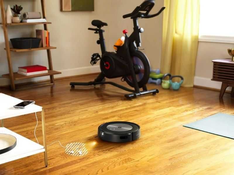 Робот Прахосмукачка с Интелигентна Навигация iRobot Roomba j7