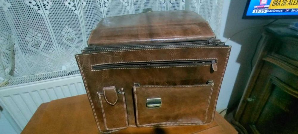 servieta ofice piele