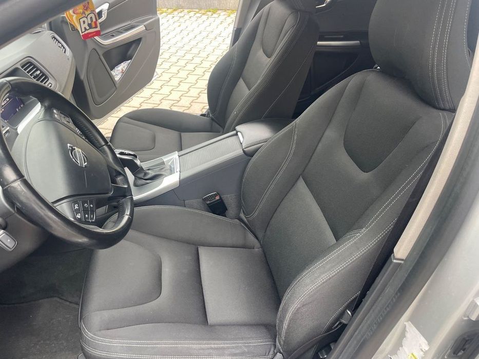 Volvo S60 D4 / automata / stare impecabila / km reali !