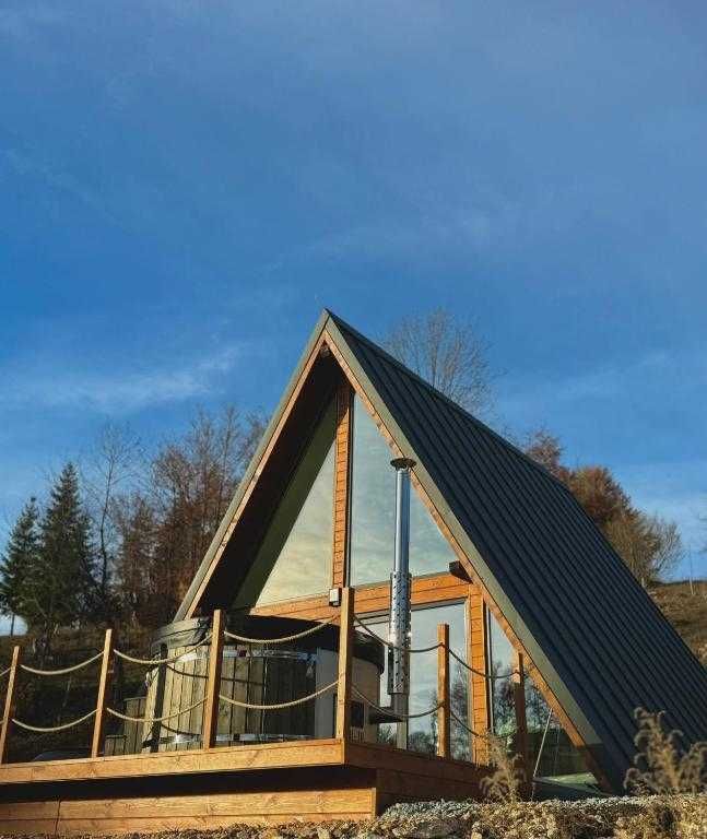 Case si cabane din lemn A-Frame