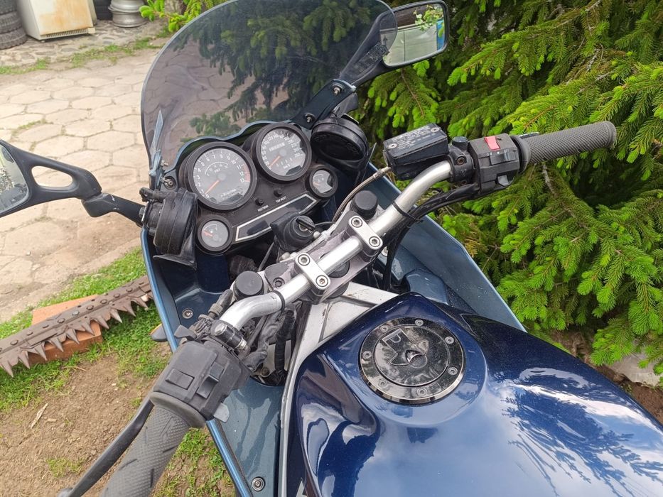 Kawasaki GPZ 600 R