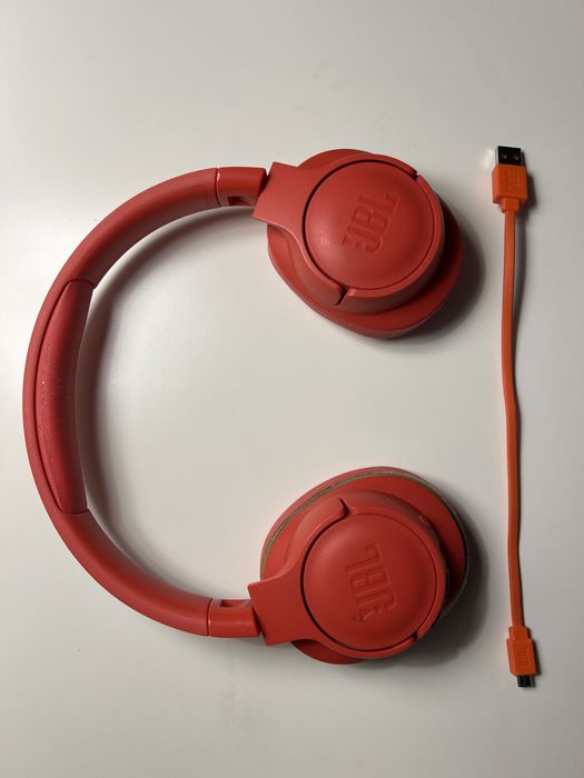 JBL TUNE 700BT Со Шнуром