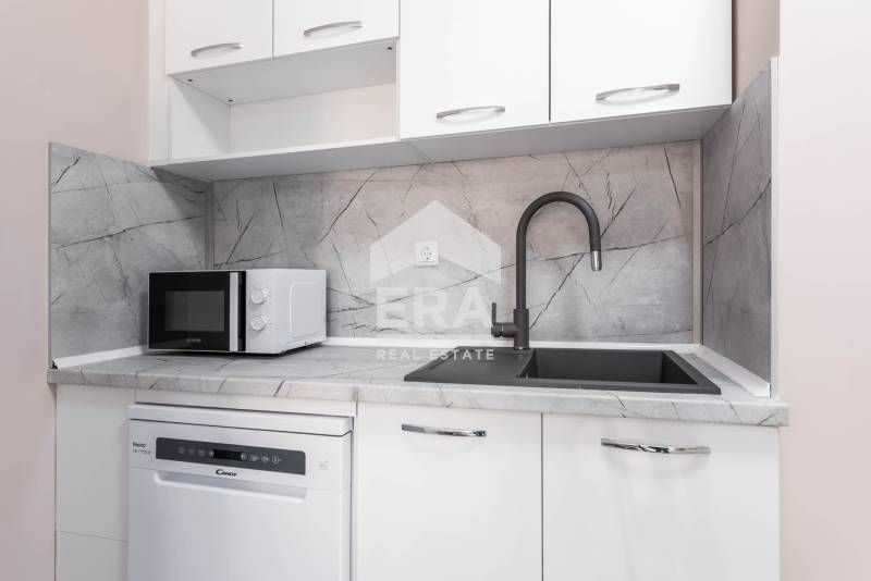 Продава се Тристаен апартамент в Варна, Трошево - 91 кв.м за 2715 €/кв.м - Снимка #4