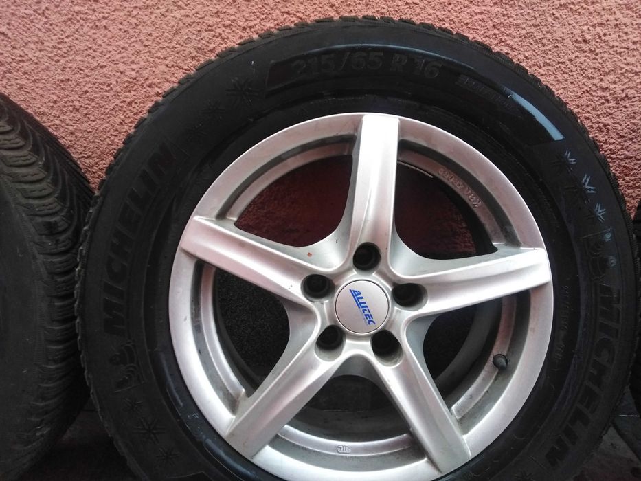Jante cu anvelope de iarna Michelin Alpin 5