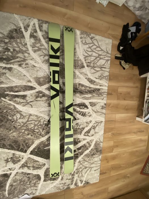 Skiuri volkl bash 85 165cm