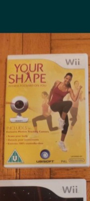 Игри за Wii ,Play Station 2 и 3 и опаковката за една PS 4 игра.