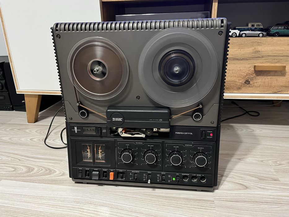 Magnetofon Philips N4504 defect