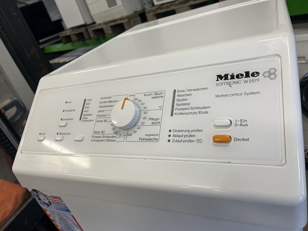 Пералня 45см Miele W257F Пчелна пита
