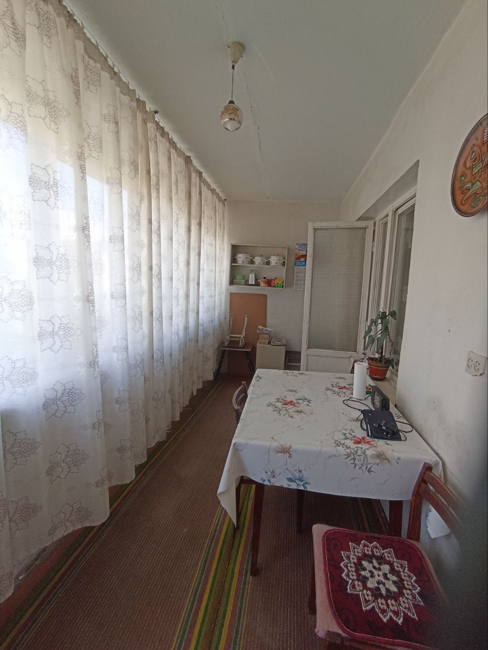 Продается двухкомнатная квартира на массиве Водник центр