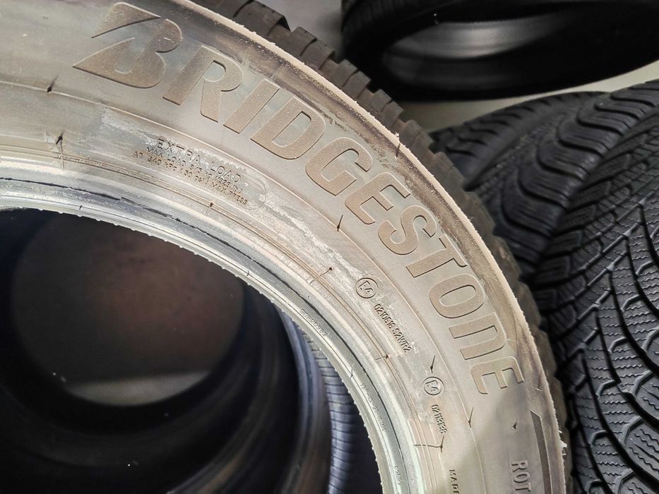 4бр. зимни гуми 215/65/17 Bridgestone