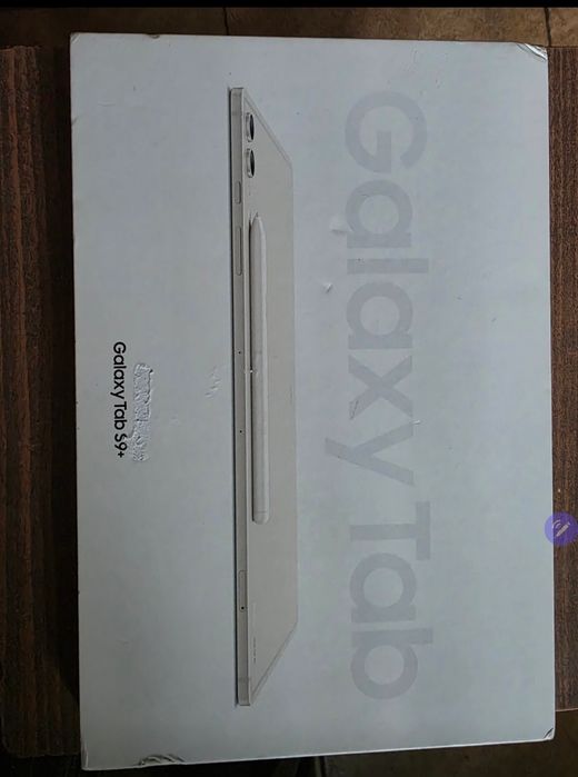 Samsung Tab s9 Plus bej 512gb +husa cu tastatura premium ,NOUA