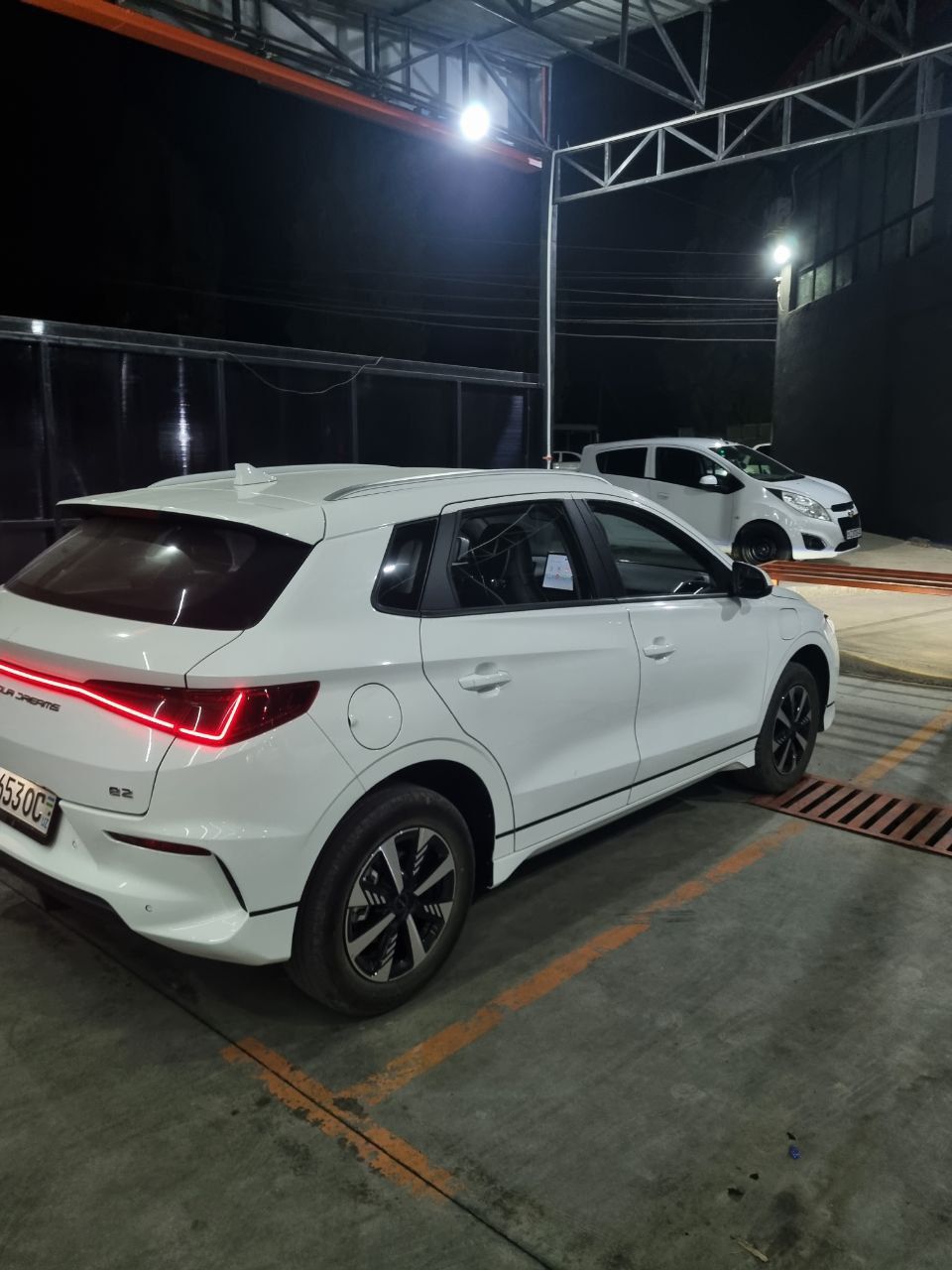 BYD E2 Luxury Srochna