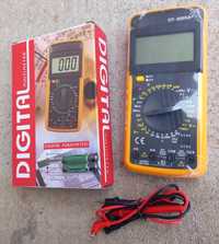 Multimetru digital DT-9205A.