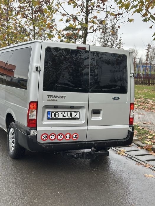 Ford Transit 8+1