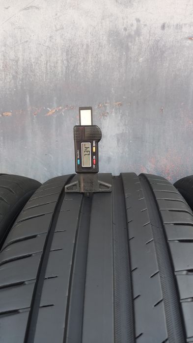 4бр. летни гуми 225/55/19 Michelin Pilot Sport 4, SUV
dot23
7.3mm
Мног