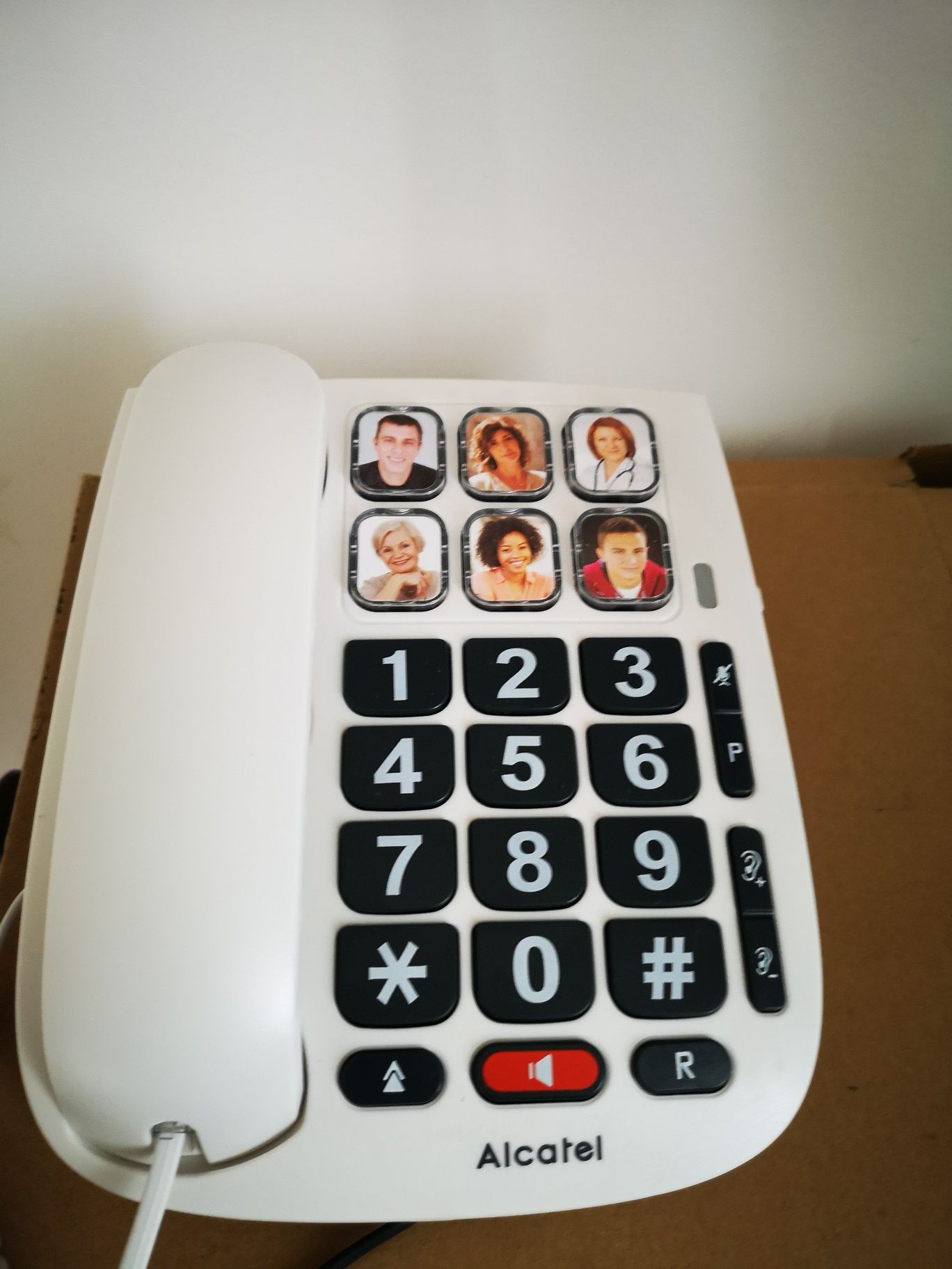 Telefon fix seniori cu taste mari, Alcatel Tmax10